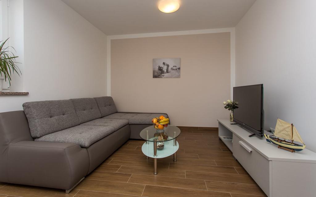 Apartment Franka クリムノ エクステリア 写真