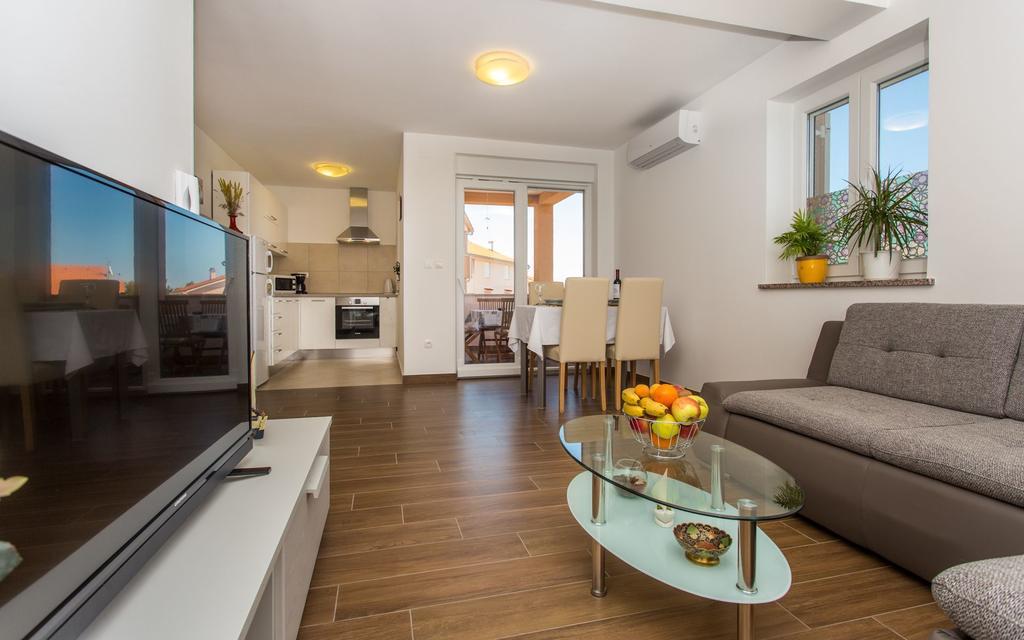 Apartment Franka クリムノ エクステリア 写真