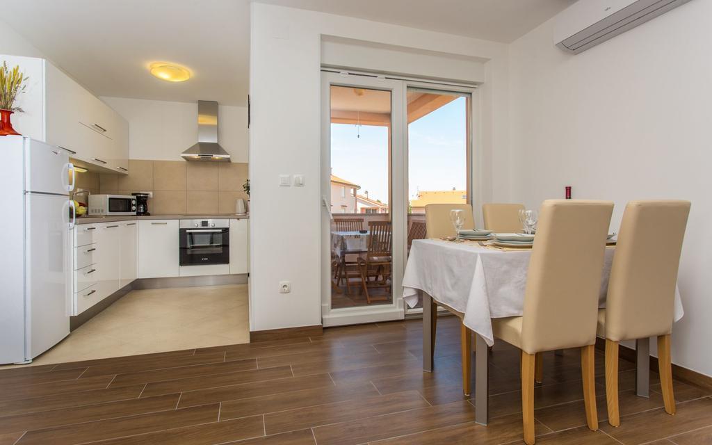 Apartment Franka クリムノ エクステリア 写真